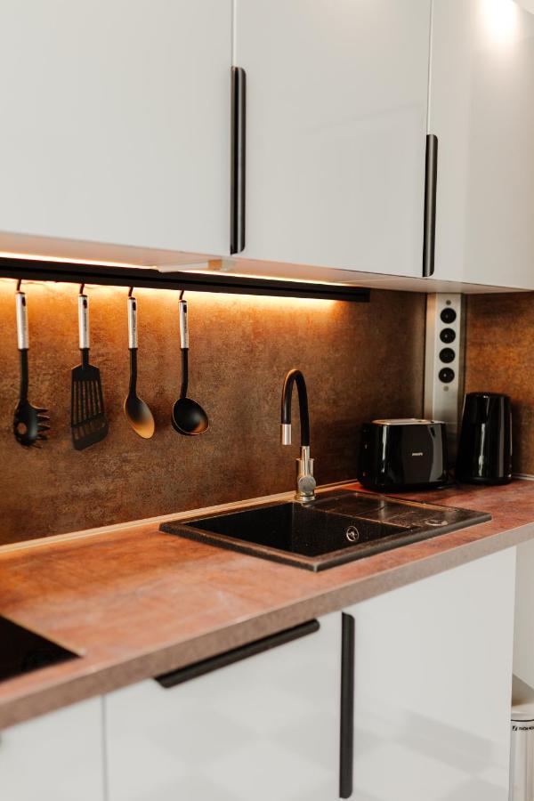 Design Apartment Stadtfeld-Ost Mit Netflix & 2 Schlafzimmern Magdeburg Exteriör bild